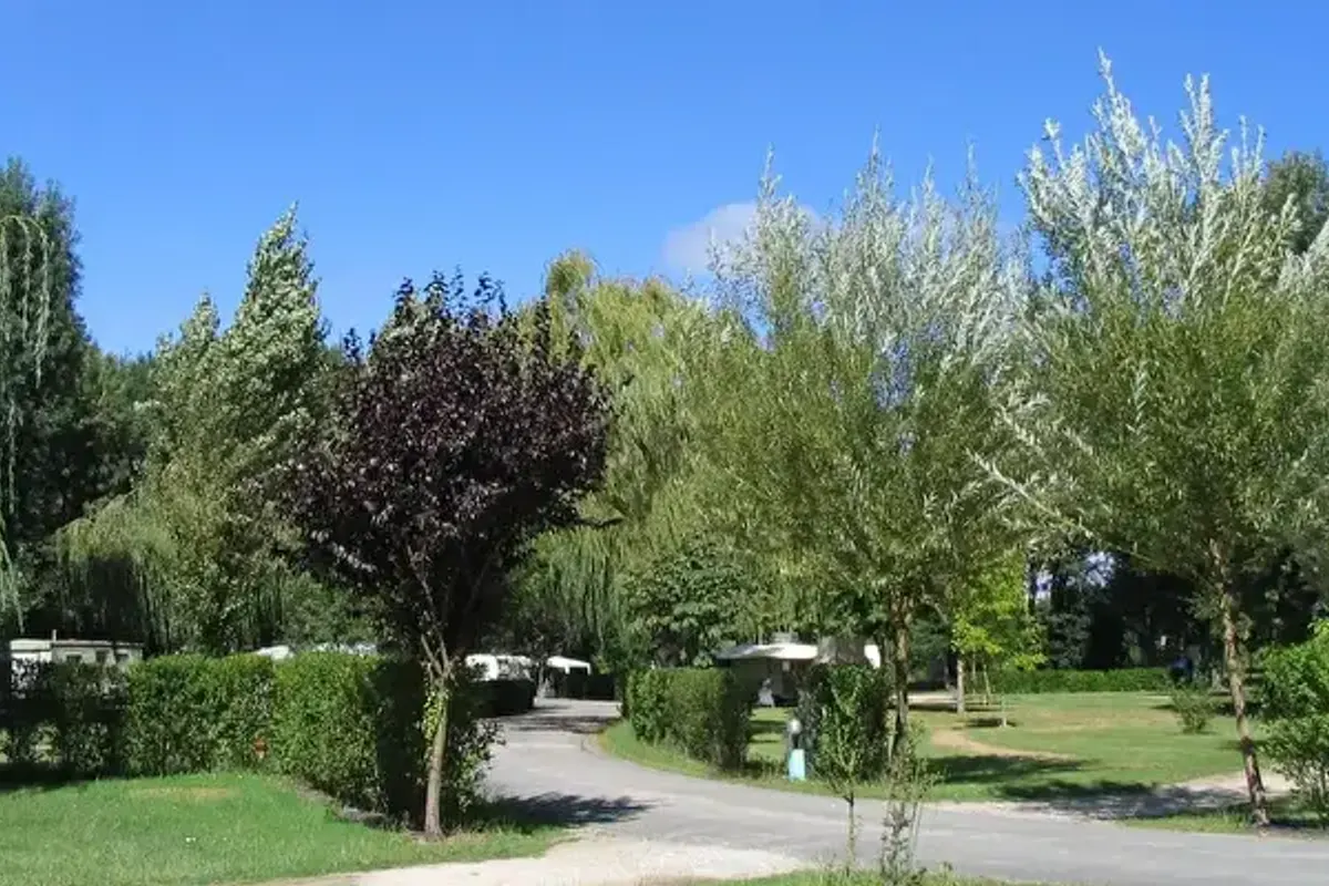 Camping Les Peupliers