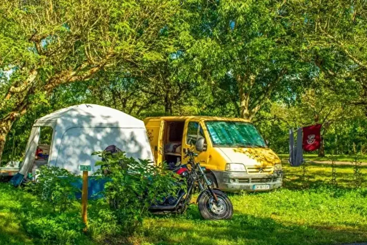 Camping Les Cigales