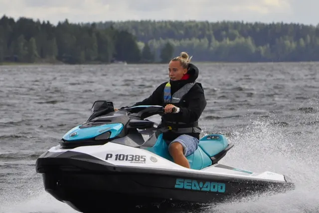 Lake escape destination