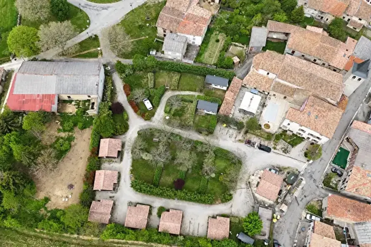 Camping La Mare aux Fées