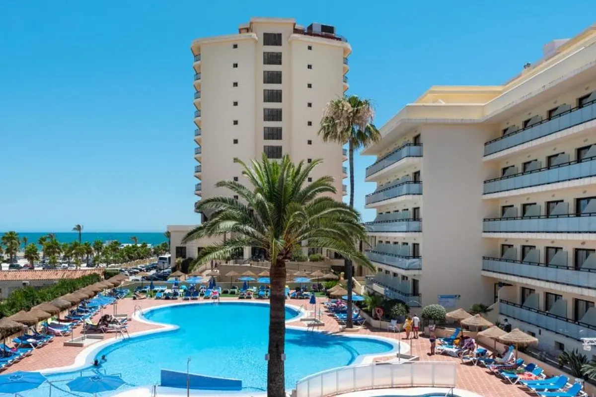 Resort Hotel Puente Real