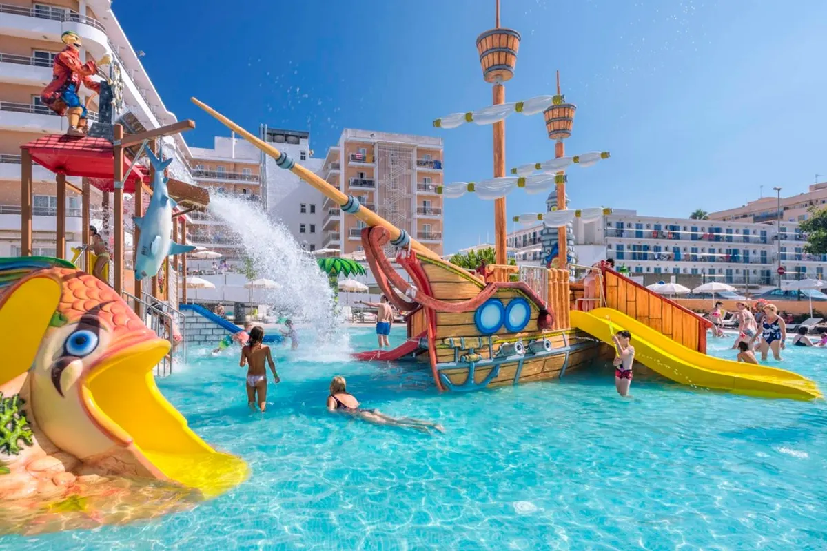 Resort Hotel Sorra Daurada Splash