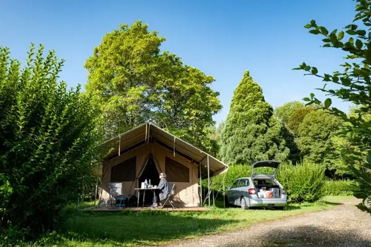 Camping Les Berges de L'Yonne - Onlycamp