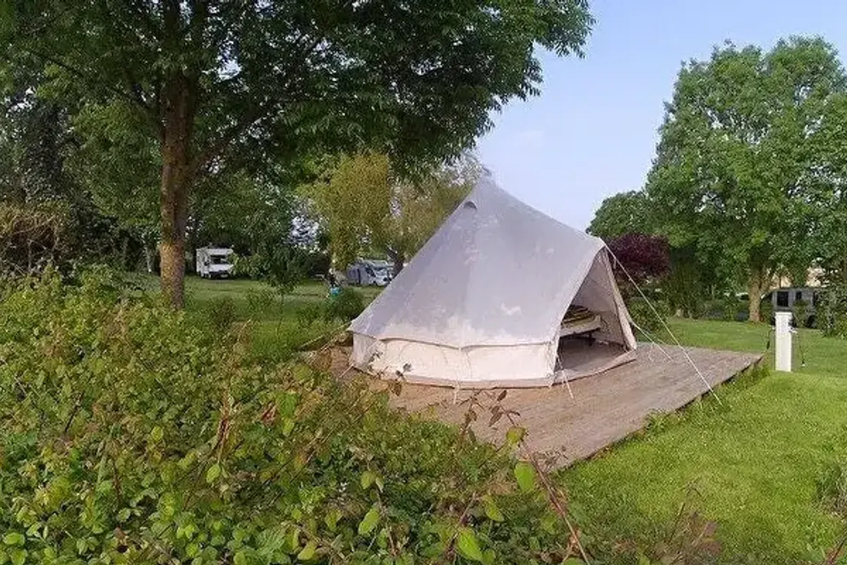 Camping Le Frêche